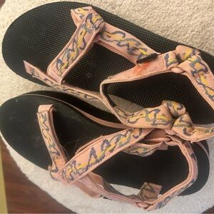 Teva platform sandal